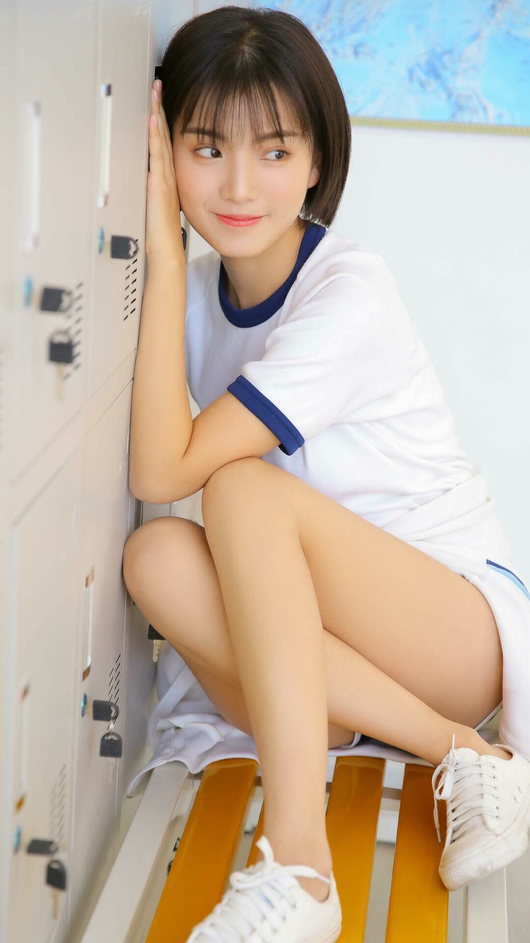 _蓝色海域的跳水表演：水之女王归来_，跳水之国