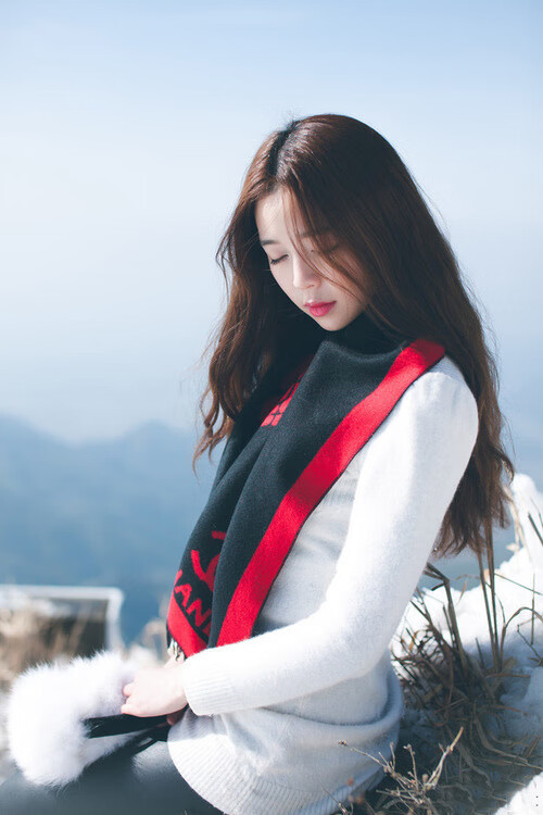 大型沙滩极限滑板巡演，街头文化盛大开启，海面滑板